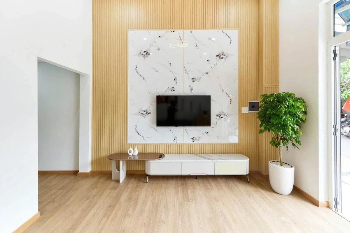 Bán nhà mặt tiền Nại Hiên Đông 65m2 giá trên 5 tỷ - Ảnh thu nhỏ 2