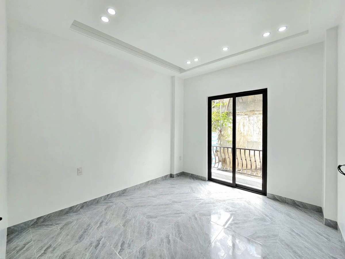 Bán nhà 4 tầng 50m² Chợ Hàng Quận 12 3.95 tỷ - Ảnh thu nhỏ 5