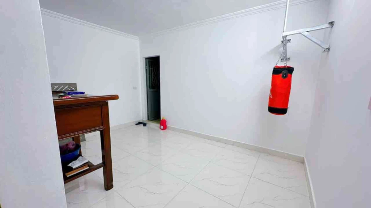 Bán nhà 2.5 tầng 43.2m2 Nguyễn Công Trứ hơn 2 tỷ - Ảnh thu nhỏ 4