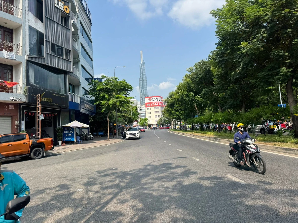 Bán mặt đường An Khánh Q2, 377m2, 70 tỷ - Ảnh thu nhỏ 3