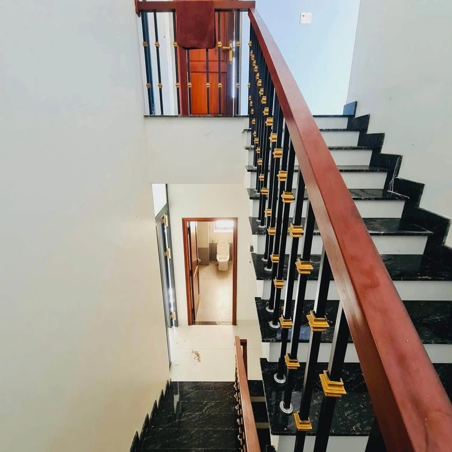 Bán nhà góc 3 tầng 92m² Lê Lợi, Quảng Ngãi - Ảnh thu nhỏ 4