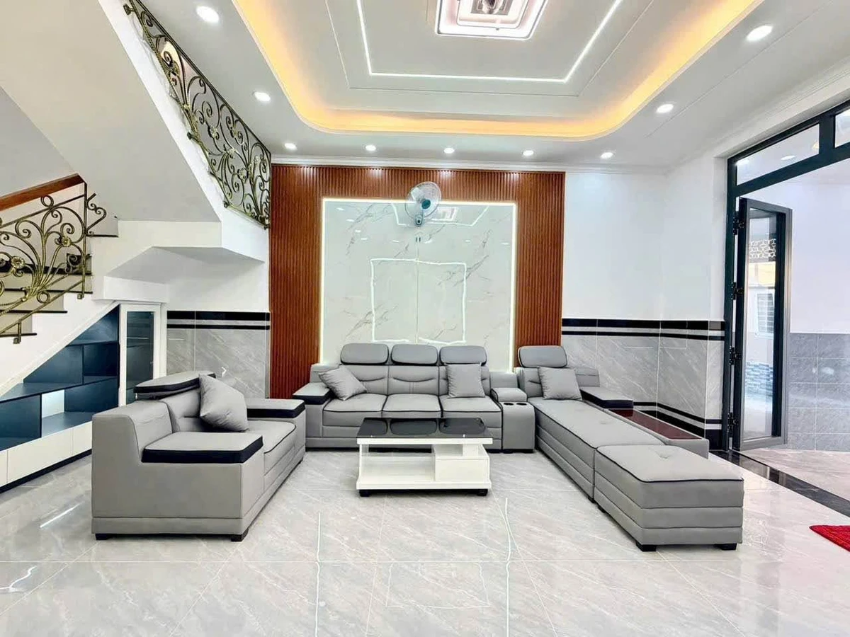 Bán nhà 1 trệt 1 lầu 92m², 4 phòng ngủ, hẻm xe hơi Lê Văn Khương, Quận 12 - Ảnh thu nhỏ 5