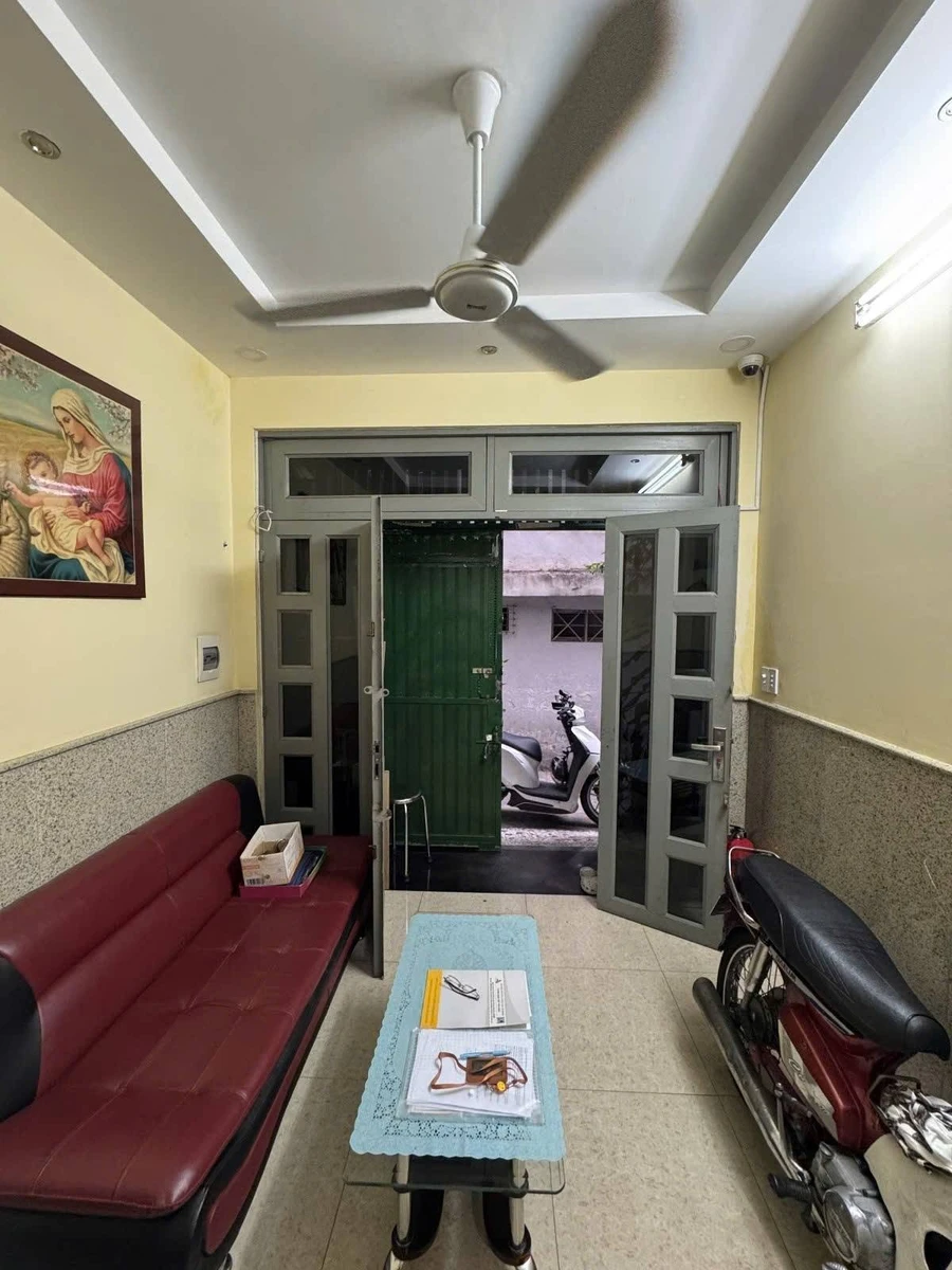 Bán nhà hẻm xe hơi 4 tầng 28,2m2, 4PN, đường Lê Văn Sỹ, Phú Nhuận giá 5,5 tỷ - Ảnh thu nhỏ 2