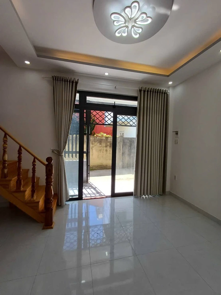 Bán nhà 90m2, 3 phòng ngủ tại Đà Lạt gần chợ Chi Lăng - Ảnh thu nhỏ 3