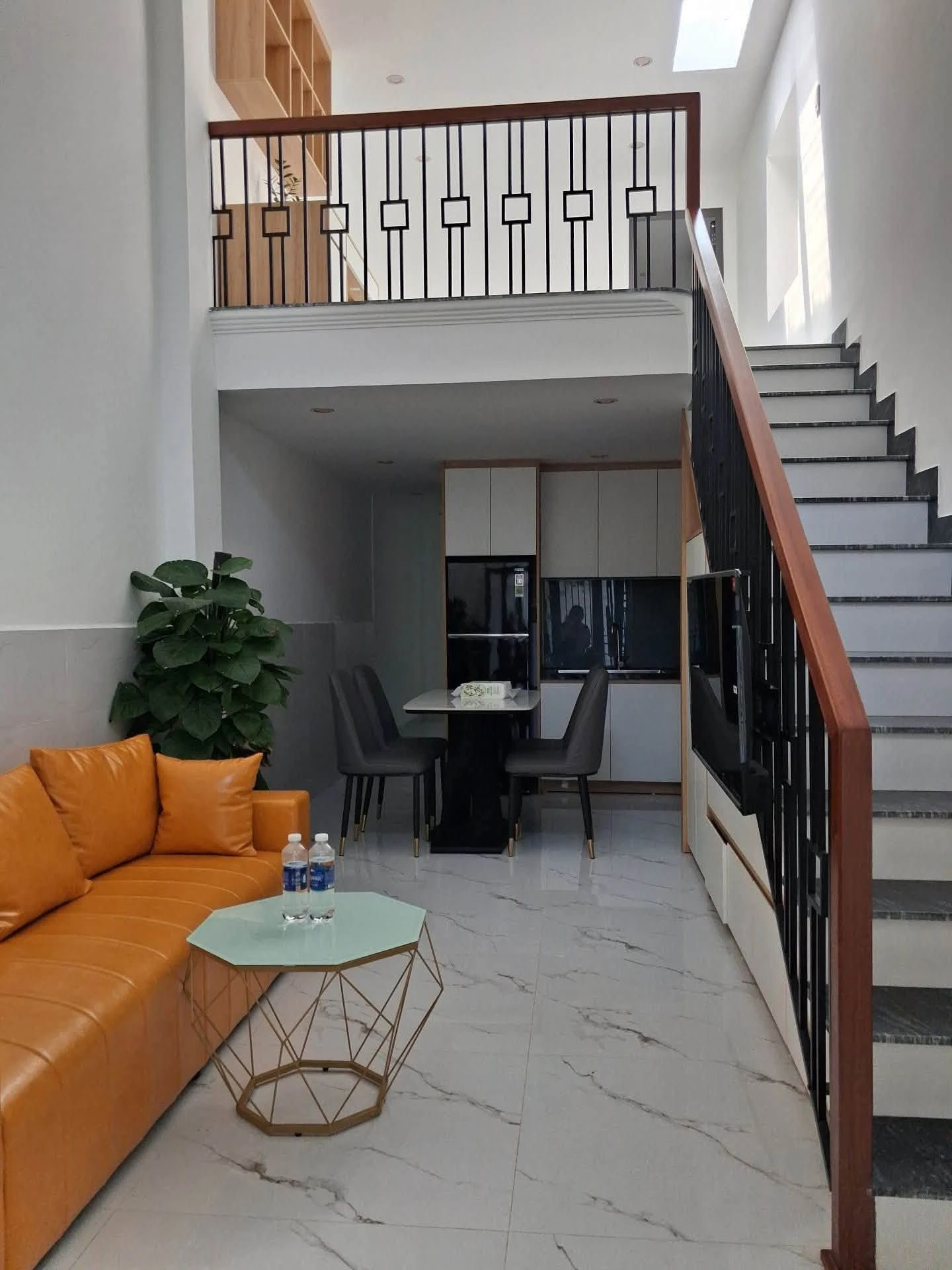 Bán nhà gác lửng Tống Duy Tân 63m2, giá nhỉnh 3 tỷ - Ảnh 1