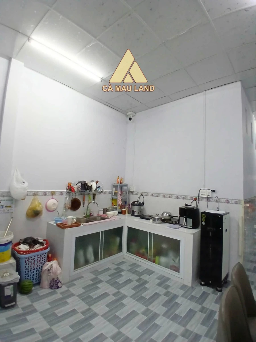Nhà mặt tiền Thoại Ngọc Hầu, Cà Mau, 102m², 2.3 tỷ - Ảnh thu nhỏ 4