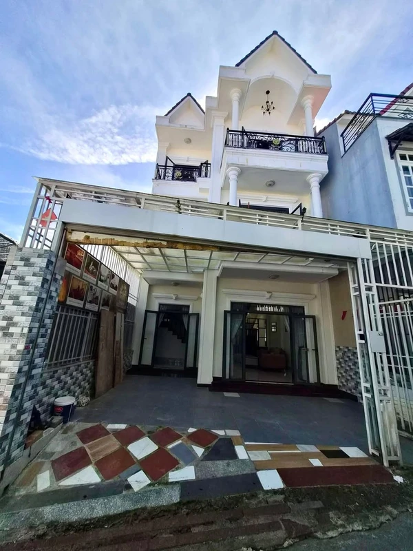 Bán nhà Lữ Gia, 360m², 5PN, 7 tỷ 500