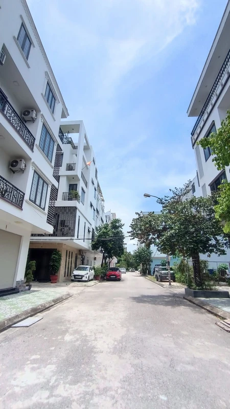 Bán nhà 4 tầng 110m2 full nội thất khu TĐC Sao Sáng, Hải An, Hải Phòng, giá khoảng 6 tỷ