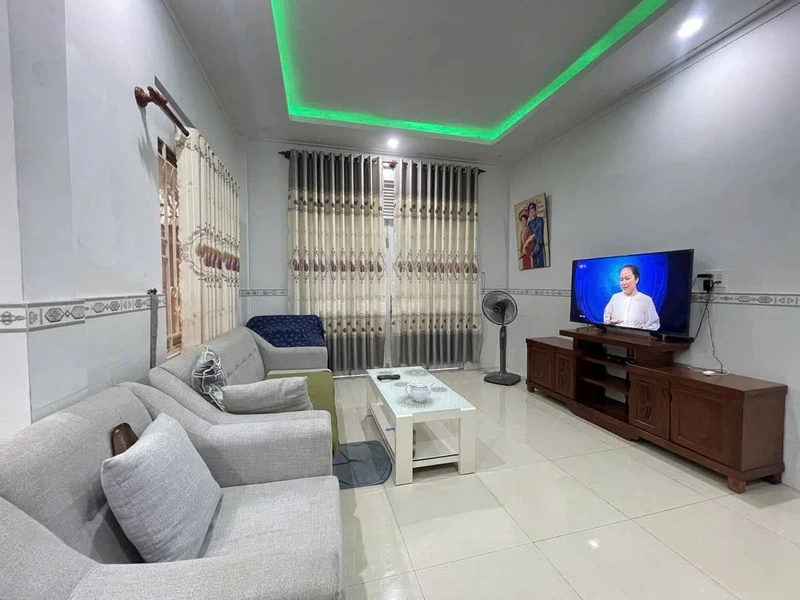 Bán nhà 1 trệt 1 lầu 144m² Phường Phan Thiết Lâm Đồng 2.7 tỷ