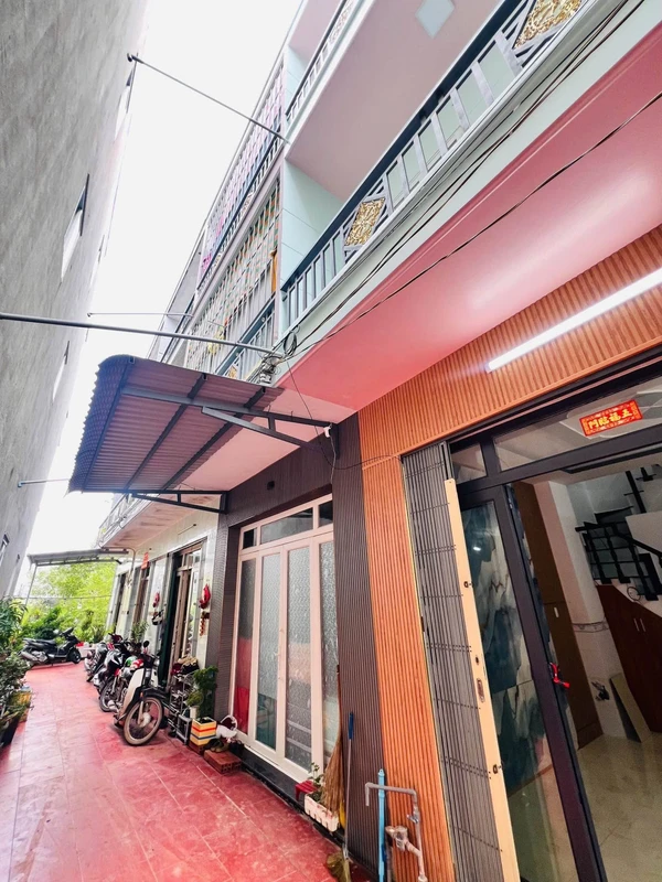 Bán nhà 1 trệt 2 lầu 4PN 50m² Tân Kim, Cần Giuộc 1.9 tỷ