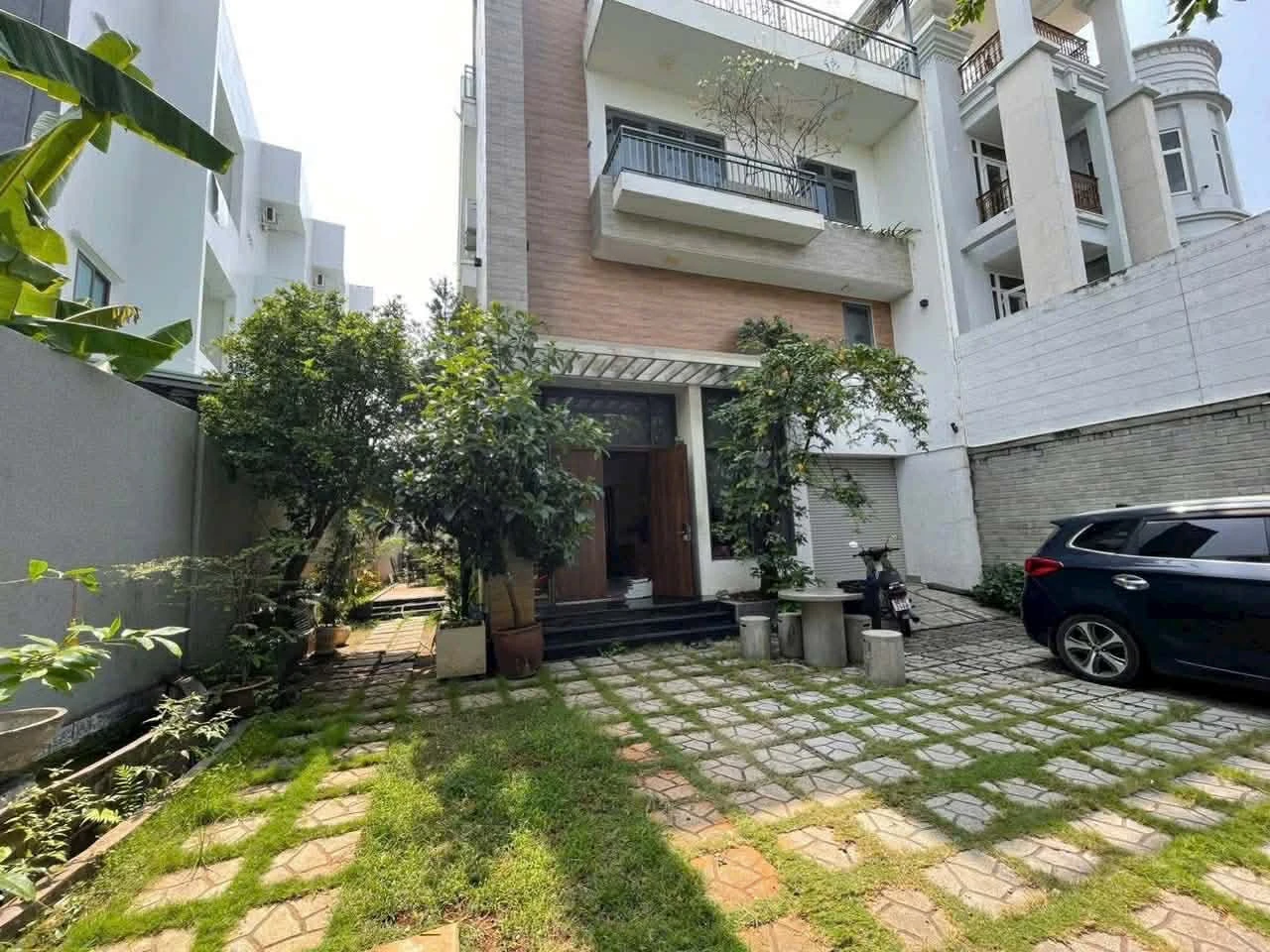 Bán biệt thự 310m2 đường 25 Hiệp Bình Chánh 30 tỷ - Ảnh 1