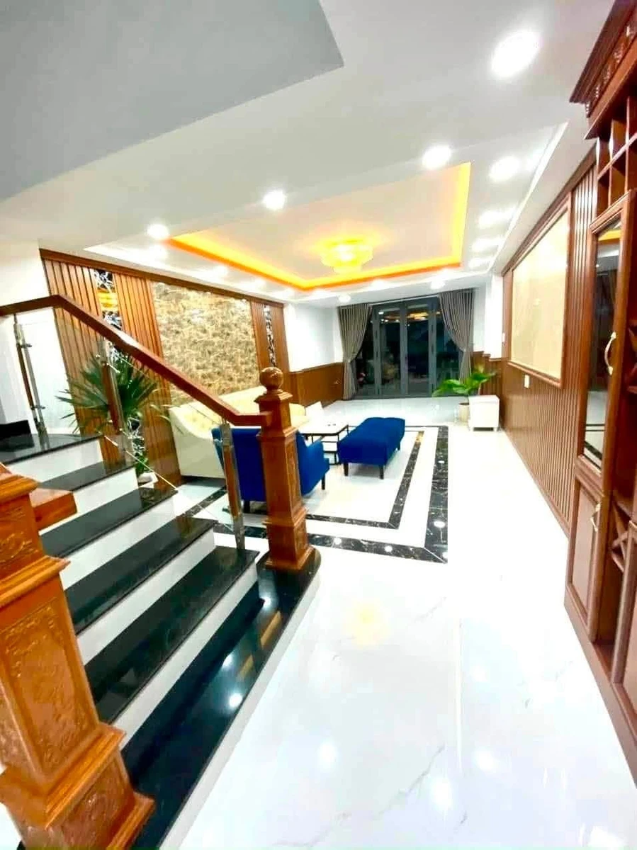 Bán nhà phố 62m² 4 tầng 4PN 7.6 tỷ mặt tiền Gò Vấp - Ảnh thu nhỏ 2