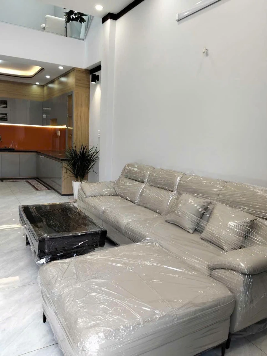 Bán nhà mê 3 phòng ngủ 150m² sân vườn Thủ Đức, giá 3.7 tỷ - Ảnh thu nhỏ 4