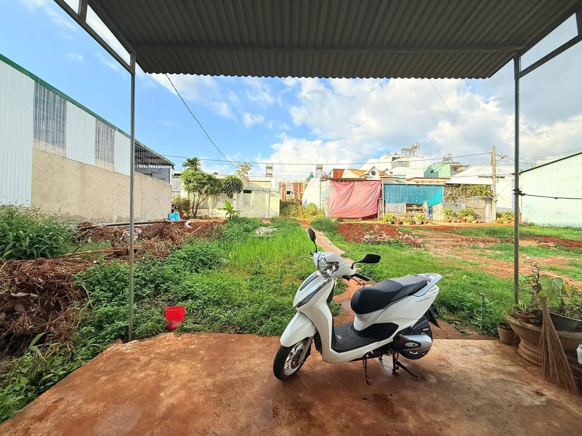 Bán đất tặng nhà Lê Duẩn Pleiku 100m² 1 tỷ 299 triệu - Ảnh thu nhỏ 3