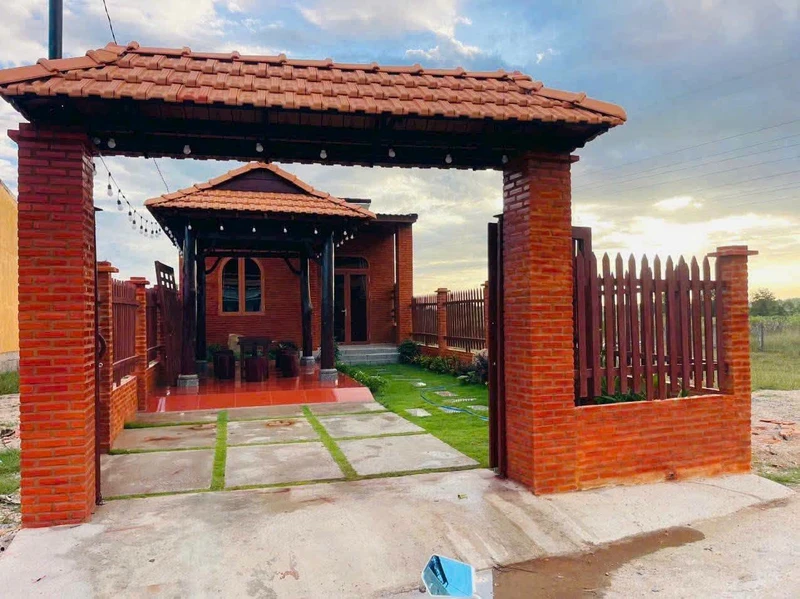 Bán đất tổ hợp vườn 1.907m² sát ĐT 818 Thủ Thừa Long An vland
