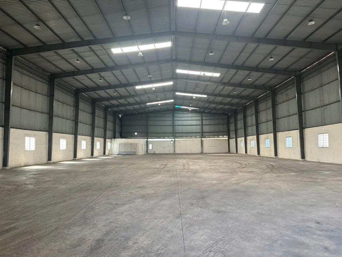 Cho thuê kho 1700m2 mặt tiền Tỉnh lộ 824 đối diện Tân Đức giá 80 triệu/tháng - Ảnh thu nhỏ 2