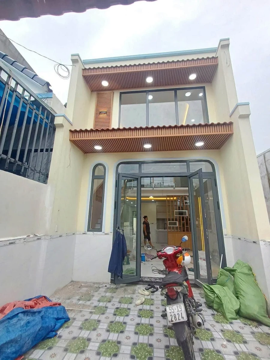 Bán nhà mới 3PN 70m2 gần UBND Tân Đông Hiệp, Dĩ An, giá 2,29 tỷ - Ảnh 1
