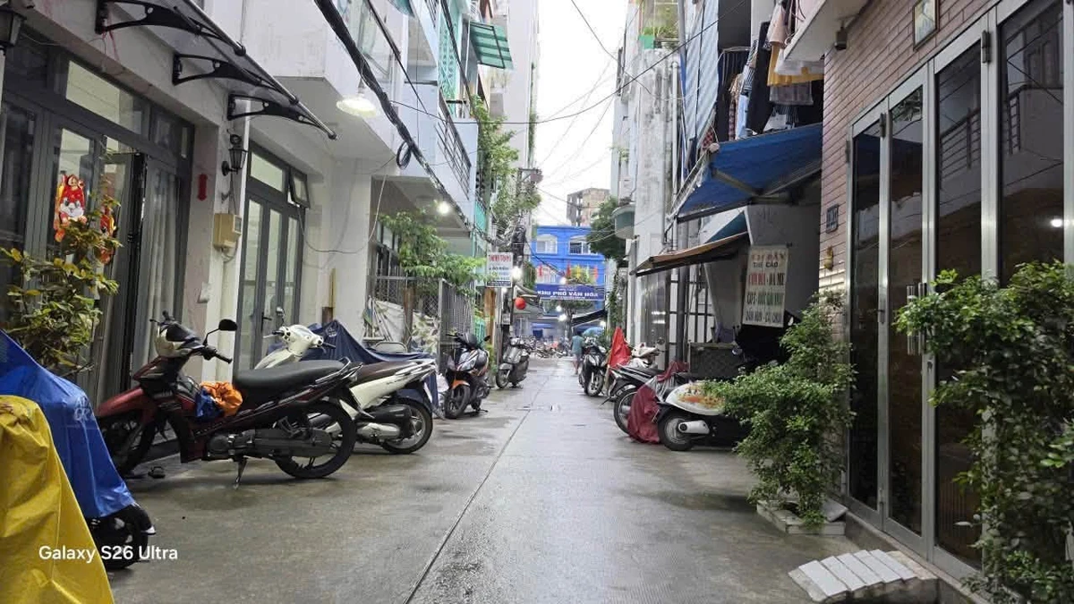 Bán nhà hẻm Nguyễn Văn Cừ 100m2 3 phòng ngủ Quận 5 - Ảnh thu nhỏ 4