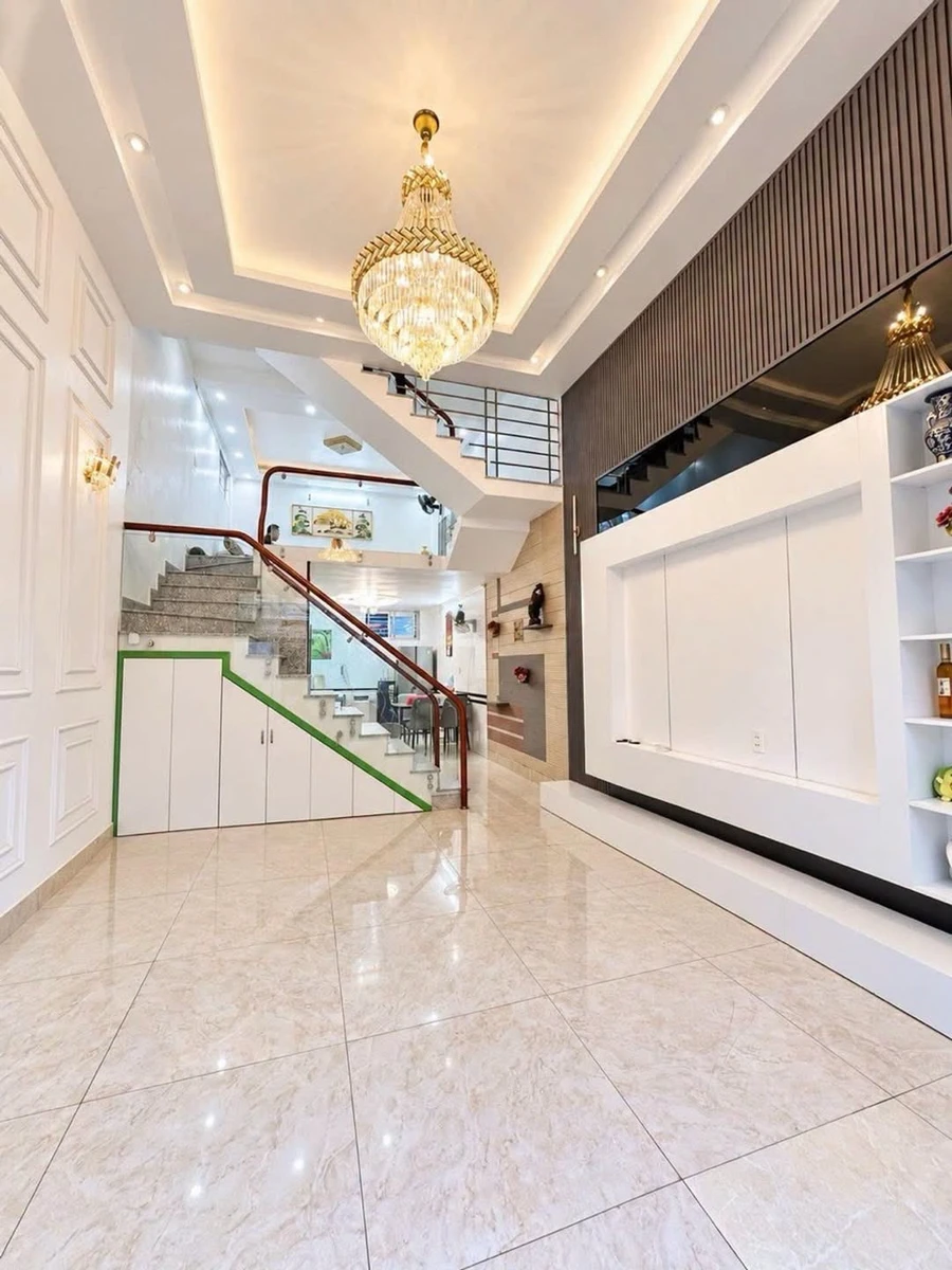 Bán nhà lô góc 54m2 3,5 tầng, Chợ Hàng, Hải Phòng - Ảnh 1