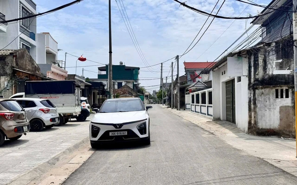 Bán nhà 3 tầng 125m² giá 2,55 tỷ gần ĐH Công Nghiệp - Ảnh 1