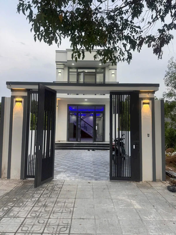 Bán nhà 3PN 150m² Mỹ Phước 3, giá 2 tỷ
