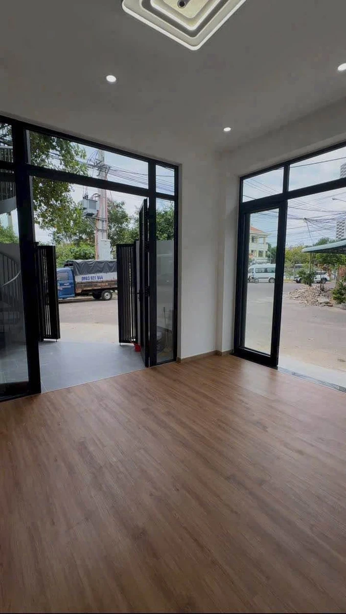 Bán nhà góc 2 mặt tiền 40m2 Quy Nhơn 4,95 tỷ - Ảnh thu nhỏ 2