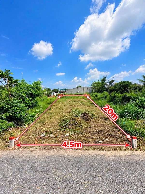 Bán đất 90m2 mặt tiền đường Tây Ninh, giá 395 triệu