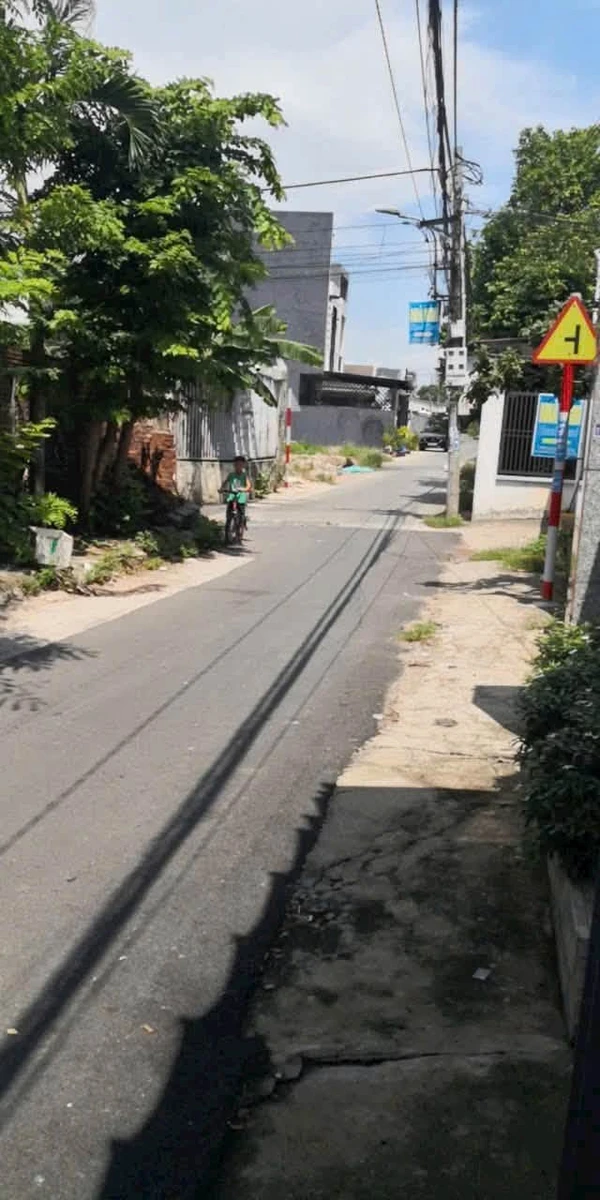 Bán nhà 3PN, 115m², gần chợ Bình Điềm, Phú Lợi, 3 tỷ 400 triệu - Ảnh thu nhỏ 4