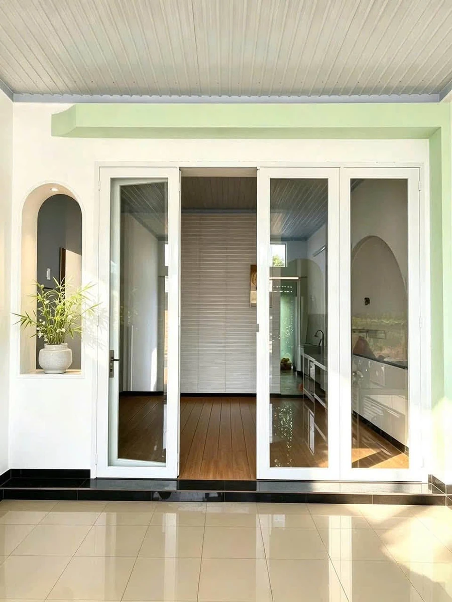 Bán nhà hẻm 100m² Long Hoa, Tây Ninh, giá 1 tỷ 290 triệu - Ảnh 1