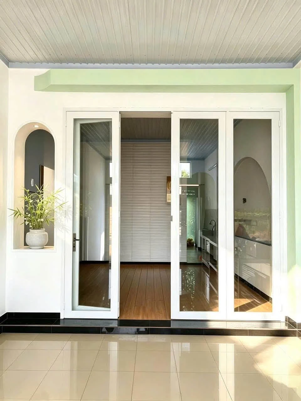 Bán nhà hẻm 100m² Long Hoa, Tây Ninh, giá 1 tỷ 290 triệu - Ảnh 1