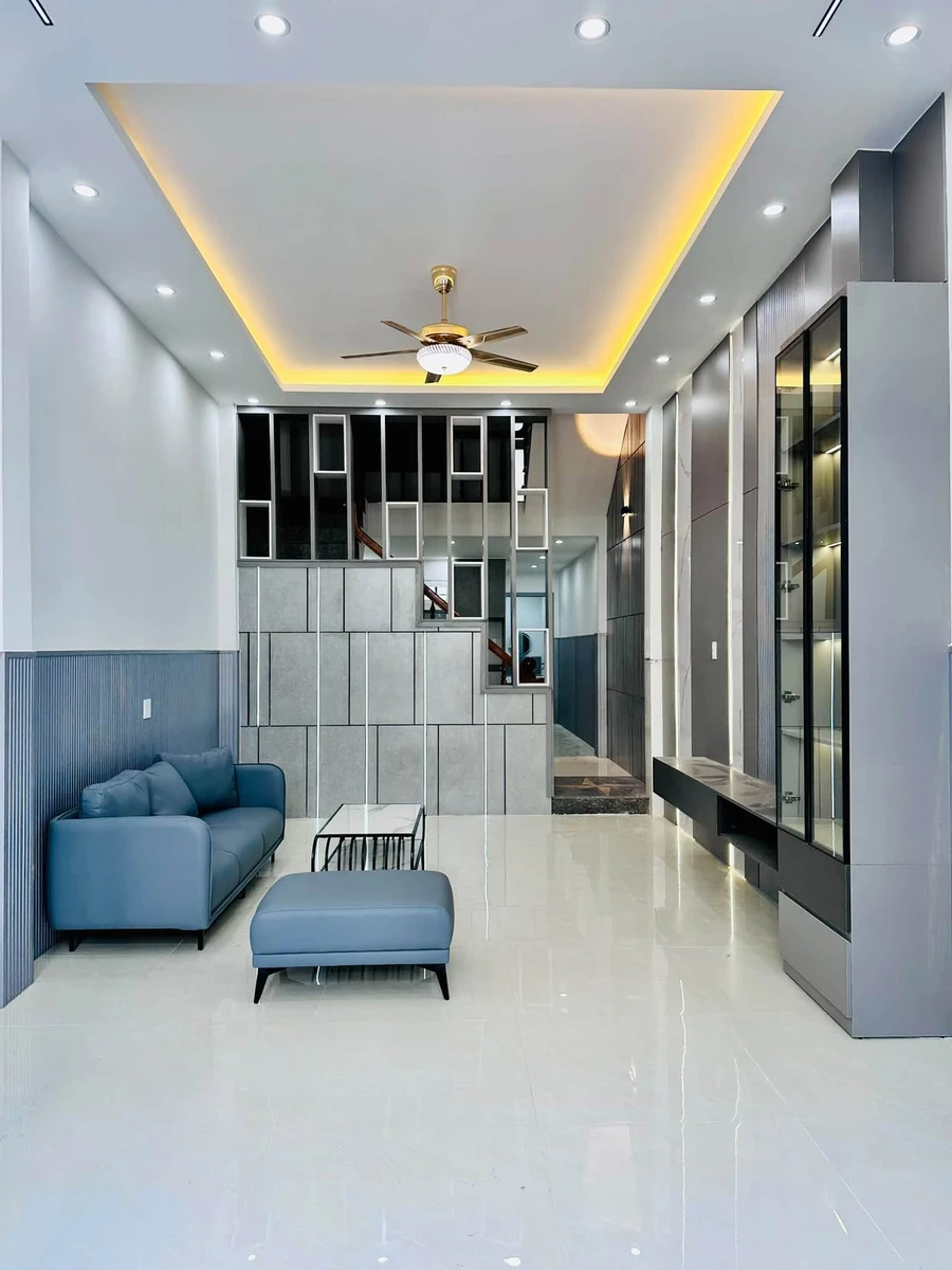 Bán nhà mặt tiền 80m2, 3PN 2WC khu Ghềnh Ráng, Quy Nhơn giá 5,8 tỷ - Ảnh 1
