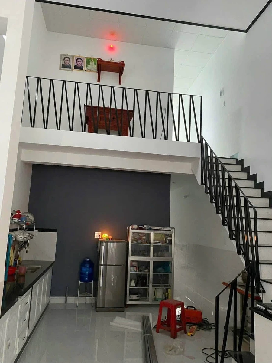 Bán nhà 90m² 2 phòng ngủ Tân Vĩnh Hiệp, Tân Uyên - Ảnh thu nhỏ 2