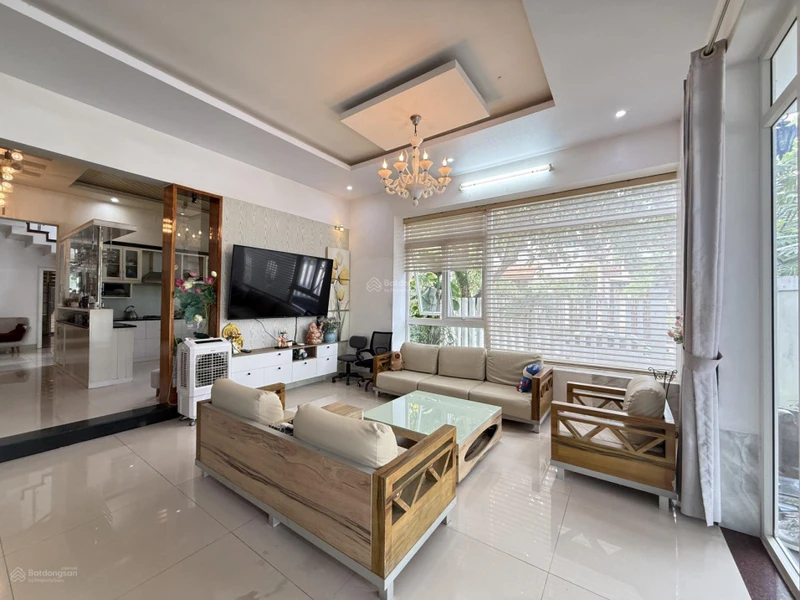 Biệt thự mini, full nội thất, lô góc 2 mặt tiền, Vỹ Dạ, Huế 225m2 (ngang 11m), giá tốt chỉ 11tỷ TL