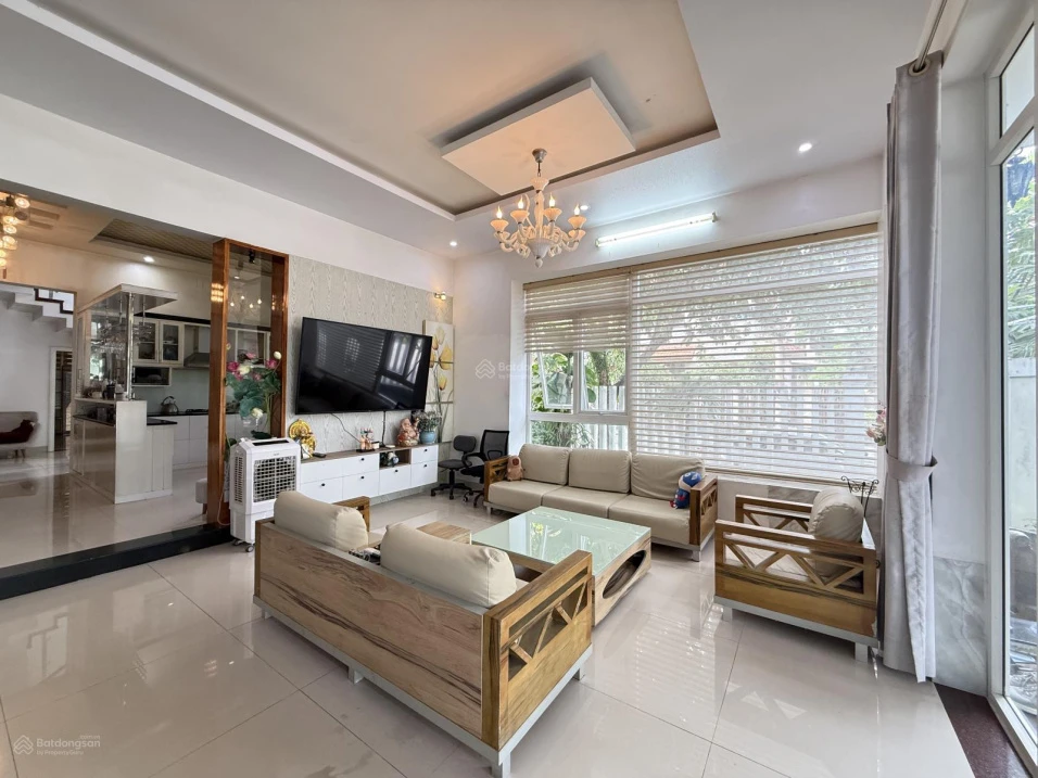 Biệt thự mini, full nội thất, lô góc 2 mặt tiền, Vỹ Dạ, Huế 225m2 (ngang 11m), giá tốt chỉ 11tỷ TL - Ảnh 1