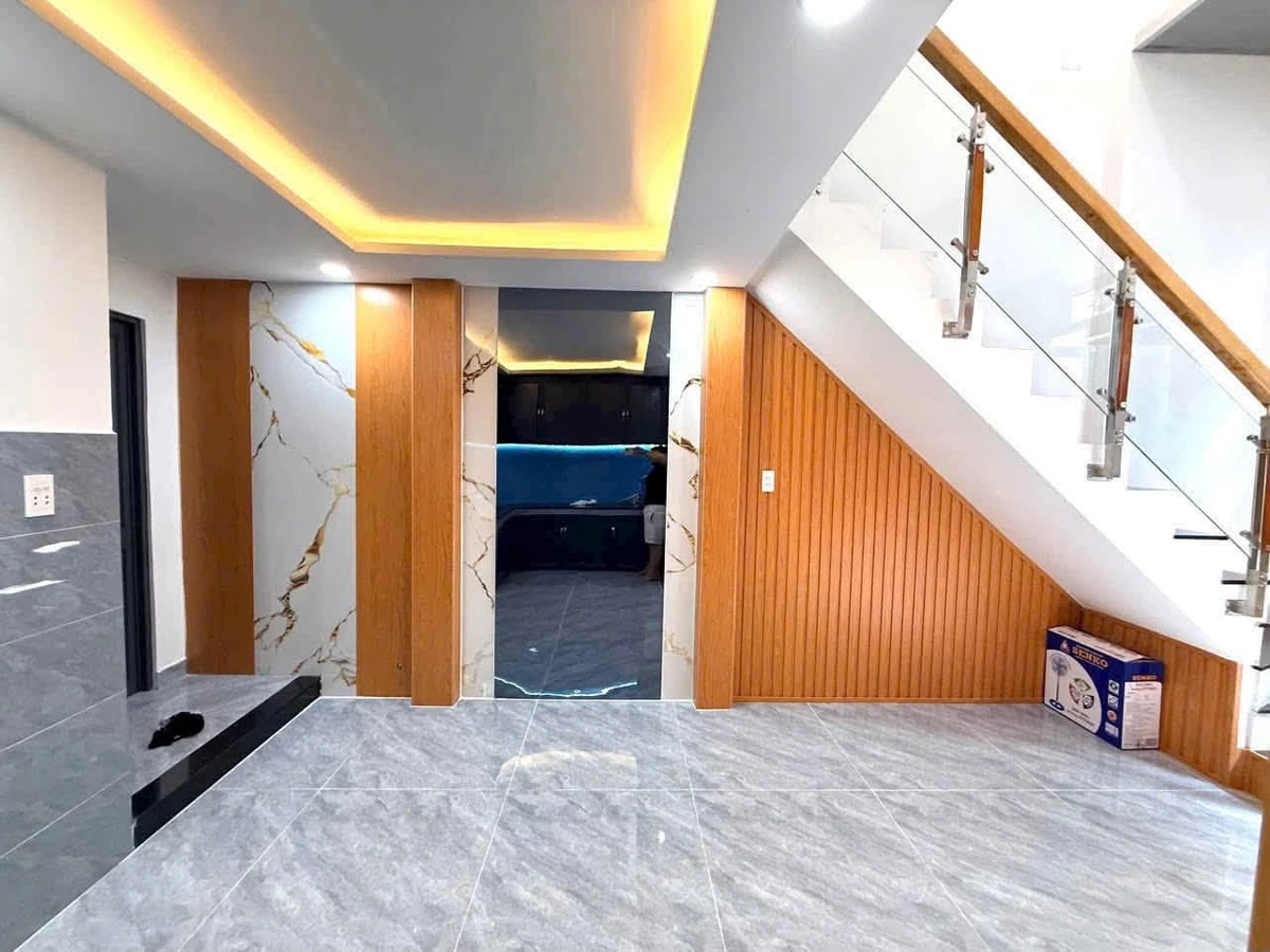 Bán nhà đúc lửng 4x9m (36m²) 2PN 2WC hẻm 3m gần đường Lê Văn Khương, Quận 12 - Ảnh thu nhỏ 2