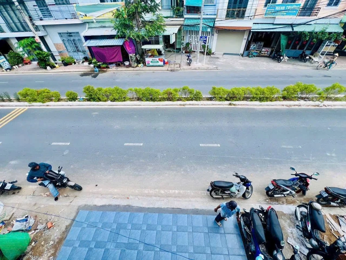 Bán nhà trệt lầu mặt tiền Huỳnh Phan Hộ, Cần Thơ, 85m², 2 PN - Ảnh thu nhỏ 4