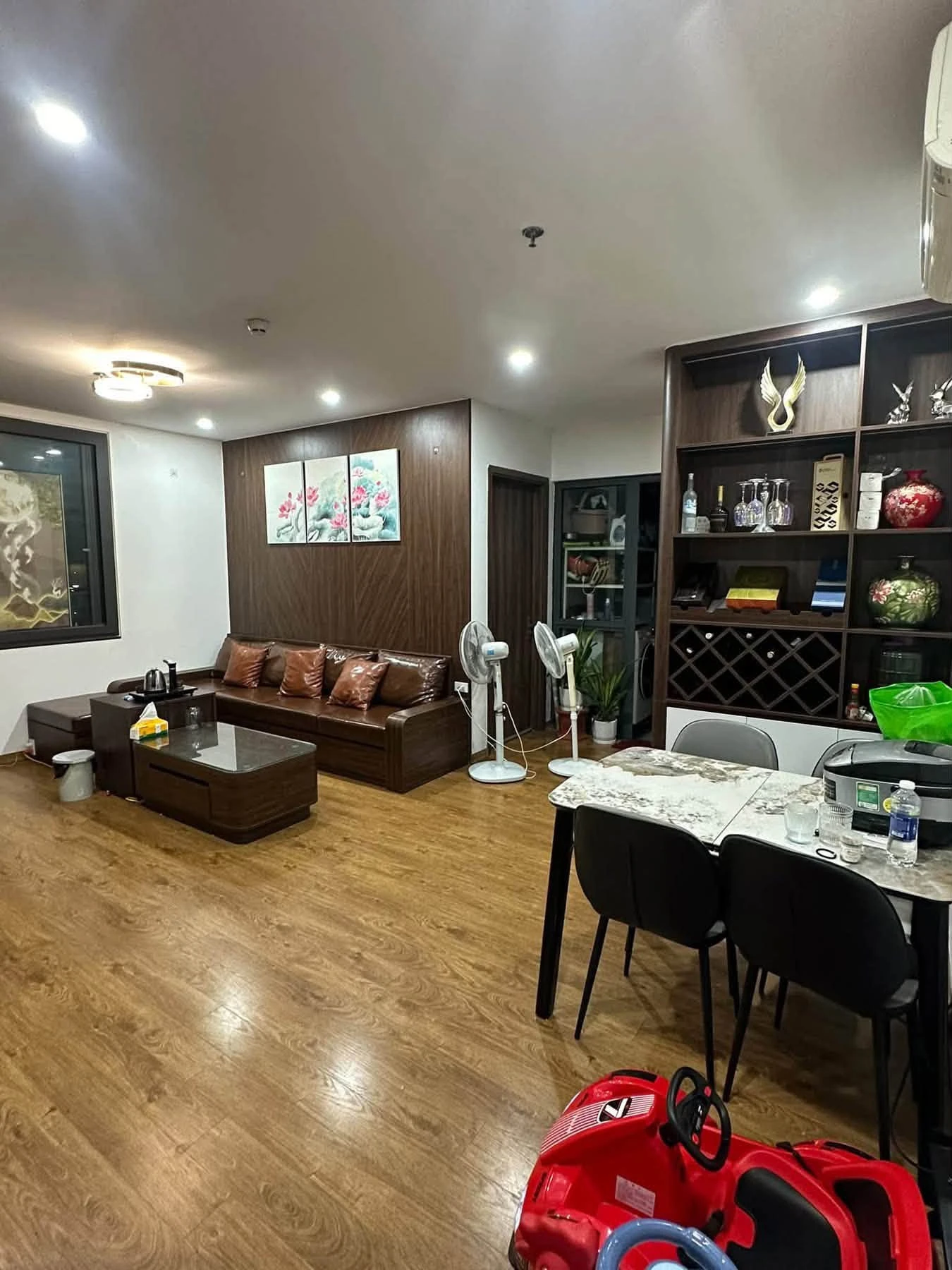 Bán căn hộ góc 2PN2VS full nội thất 68m² Phường Hải Dương - Ảnh 1