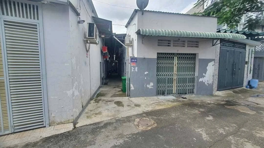 Bán dãy trọ 12 phòng 258m2 đường Đông Minh, Đông Hòa, Dĩ An giá 6,9 tỷ - Ảnh 1