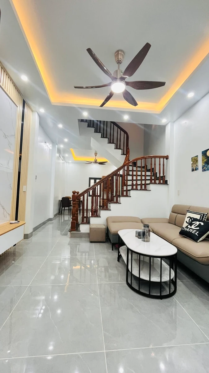 Bán nhà 3 tầng 41 m² ngay chợ Hồ Máy Sứ, Hải Phòng, 2 tỷ 5 - Ảnh thu nhỏ 2