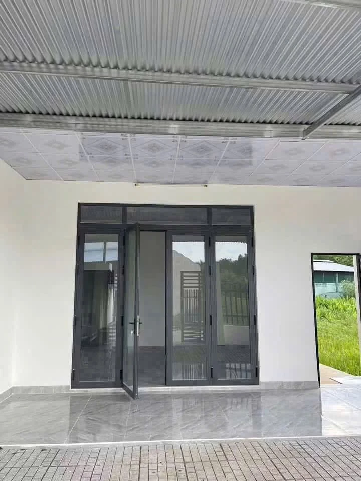 Bán nhà mới xây 115m2, 2PN, 779 triệu Bình Dương - Ảnh thu nhỏ 3