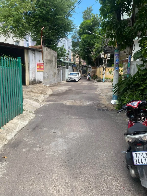 Bán nhà mặt tiền 2 tầng 85,7m² Quy Nhơn 2 tỷ