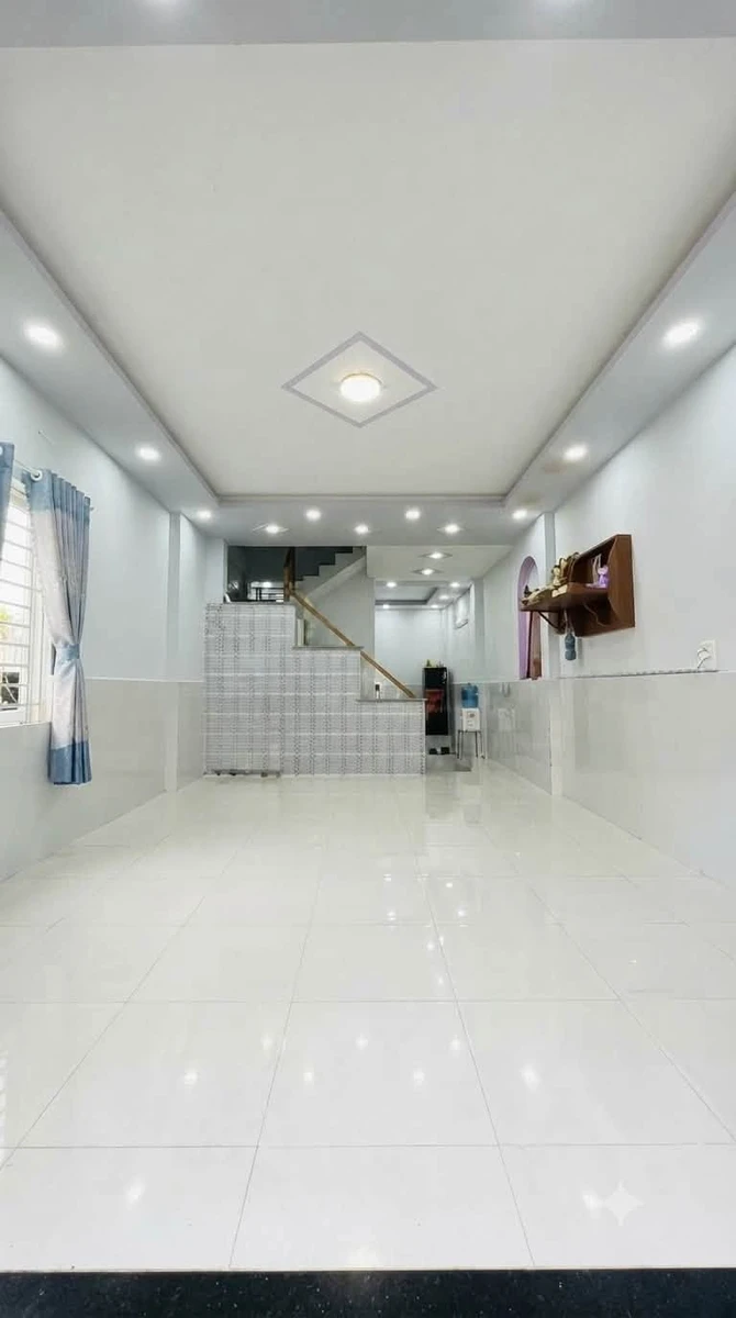 Bán nhà hẻm xe hơi 4,6x13m Bình Trị Đông, Bình Tân, giá hơn 4 tỷ - Ảnh thu nhỏ 3