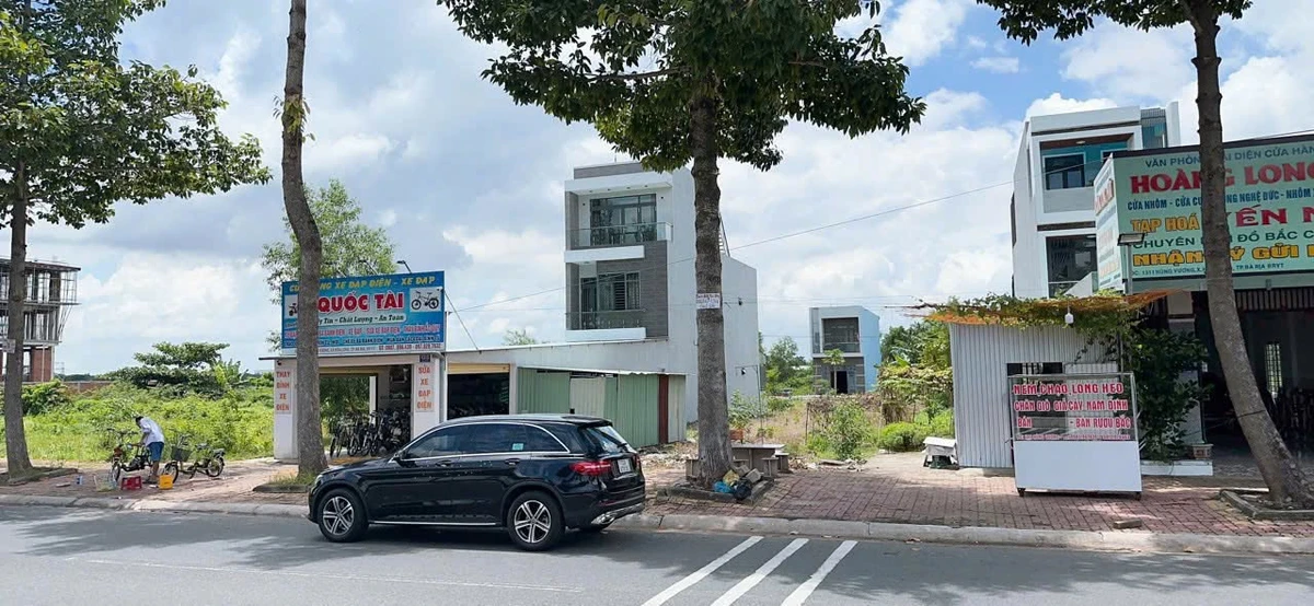 Bán 1 lô đất mặt tiền Hùng Vương Bà Rịa 198,7m2 - 3,3 tỷ - Ảnh thu nhỏ 3