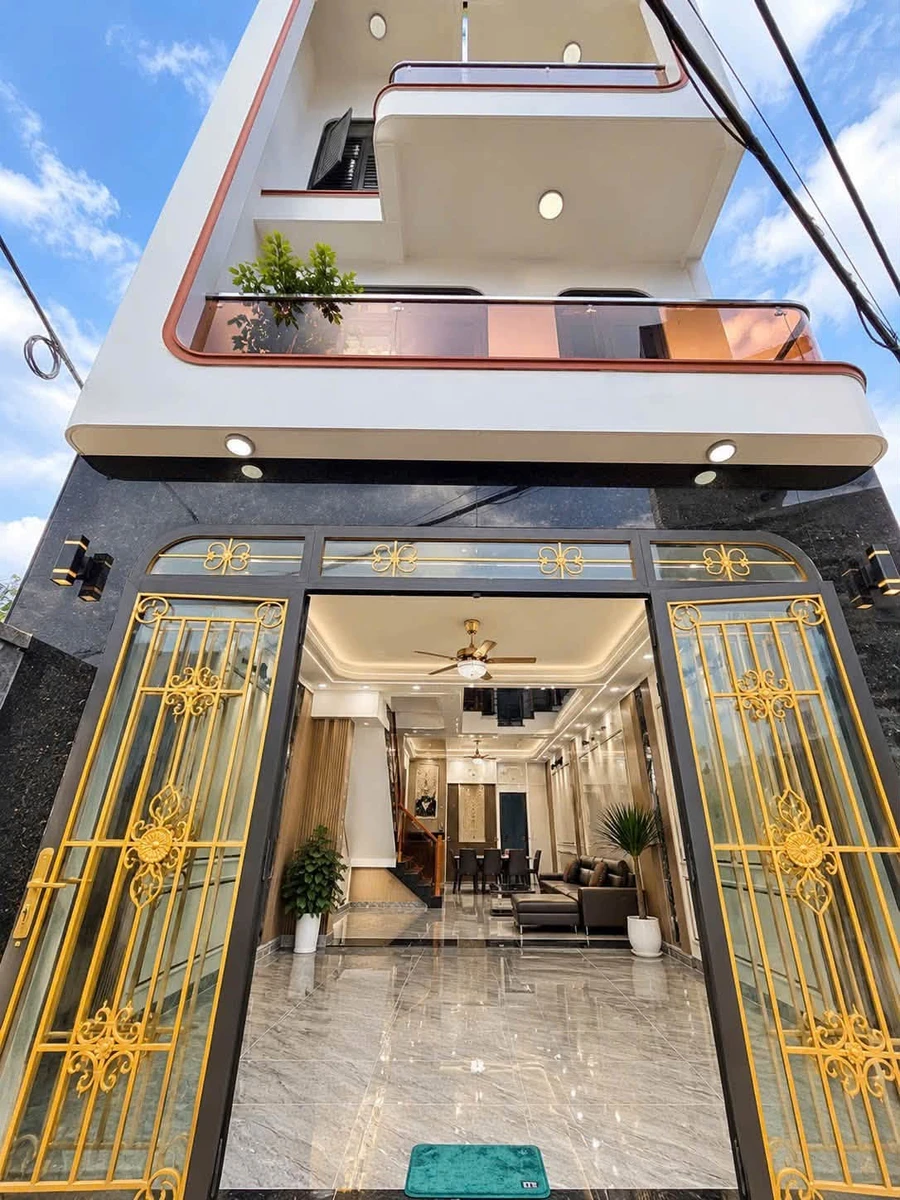 Bán nhà 1 trệt 3 lầu 230m² sổ riêng Quận 12 - Ảnh thu nhỏ 2