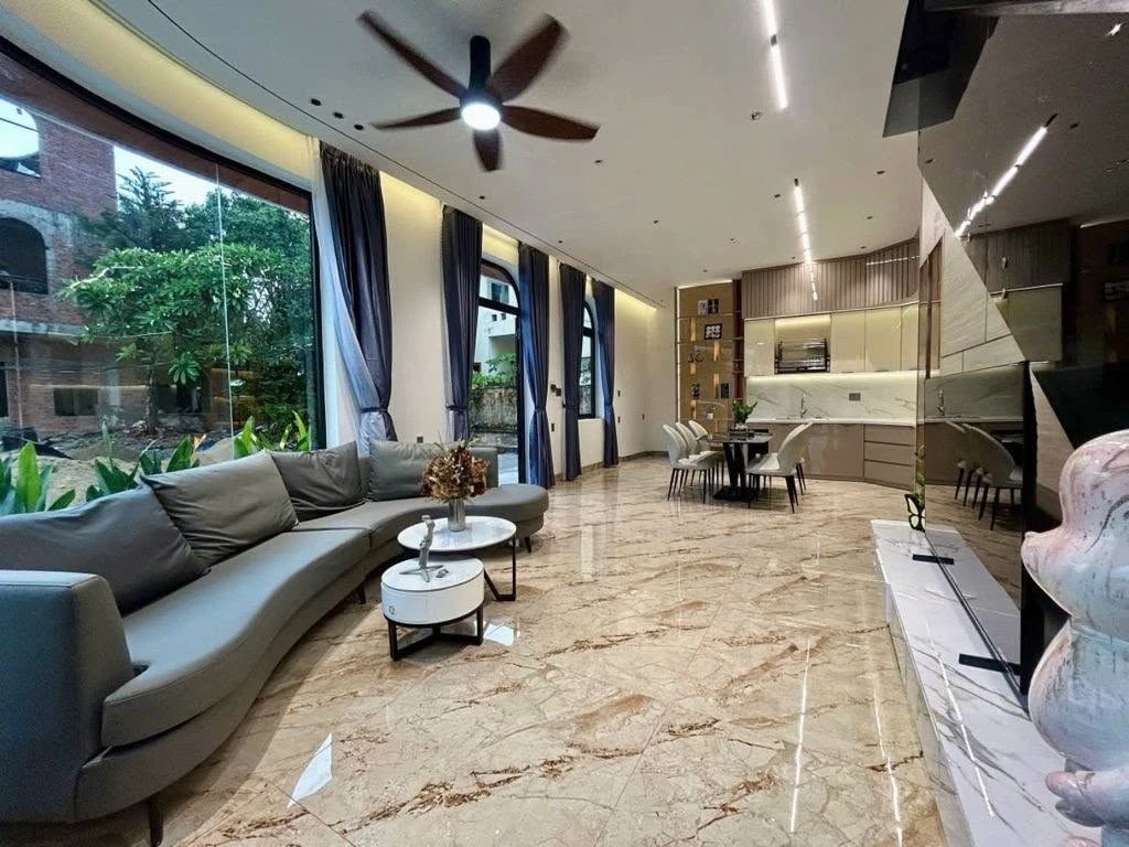 Bán nhà 3 tầng góc 2 mặt tiền 78.5m2, gần biển Đà Nẵng - Ảnh thu nhỏ 4