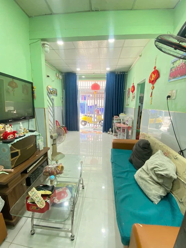Bán nhà đường Phước Long 35,5m², 1 trệt 1 lầu, 2 phòng ngủ, giá 1,75 tỷ - Nam Nha Trang