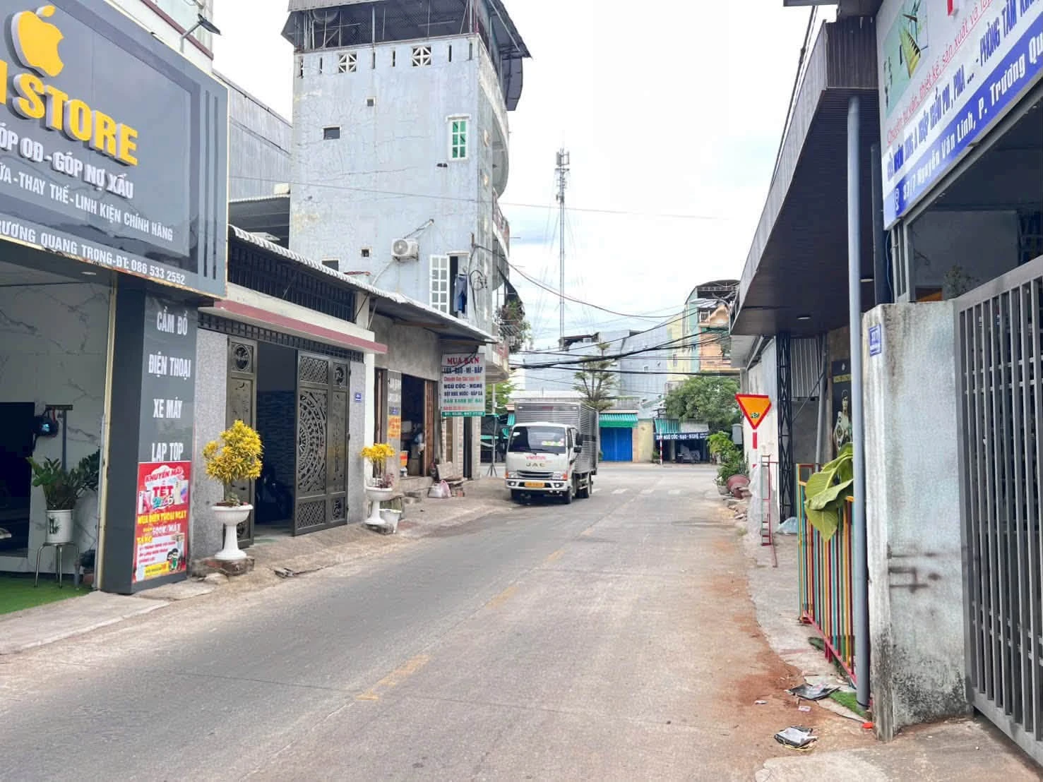 Bán đất 112m2 gần đường Nguyễn Văn Linh, Quảng Ngãi 799 triệu - Ảnh 1