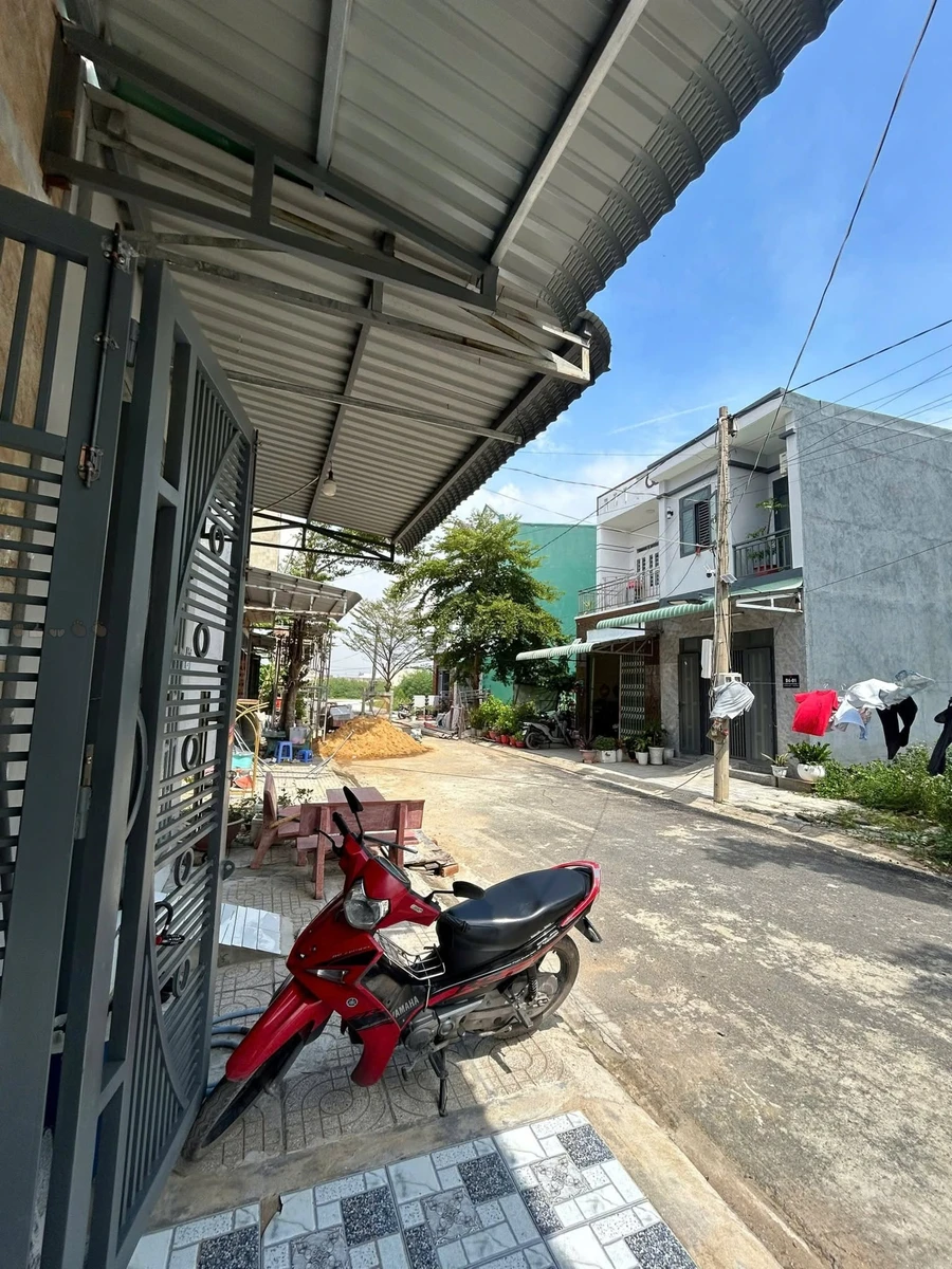 Bán nhà 1 lầu 2PN 48m² ven Hóc Môn 660 triệu - Ảnh thu nhỏ 5