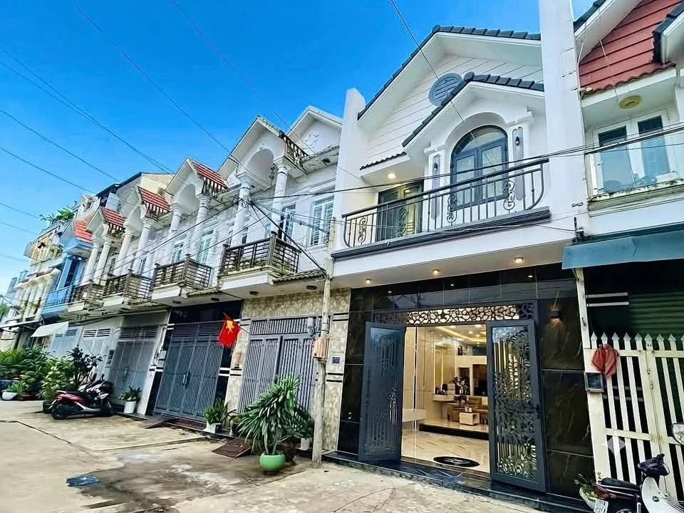 Bán nhà 3 tầng 52m² đường Huỳnh Tấn Phát, Nhà Bè, giá 5,96 tỷ - Ảnh thu nhỏ 2