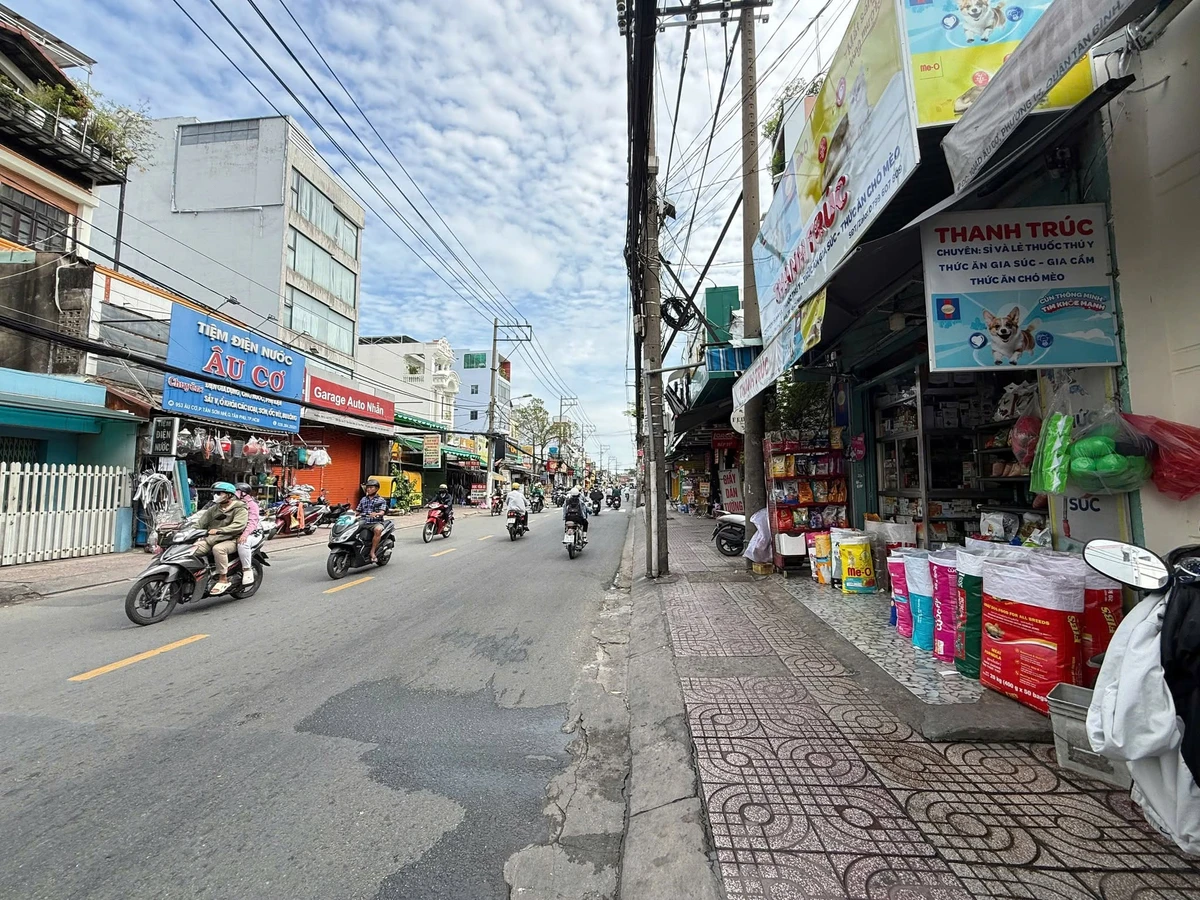 Bán shophouse mặt tiền Âu Cơ 80m2 5 tầng Tân Bình - Ảnh thu nhỏ 2